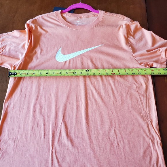 Nike orange T-Shirt Size Large - Picture 5 of 6